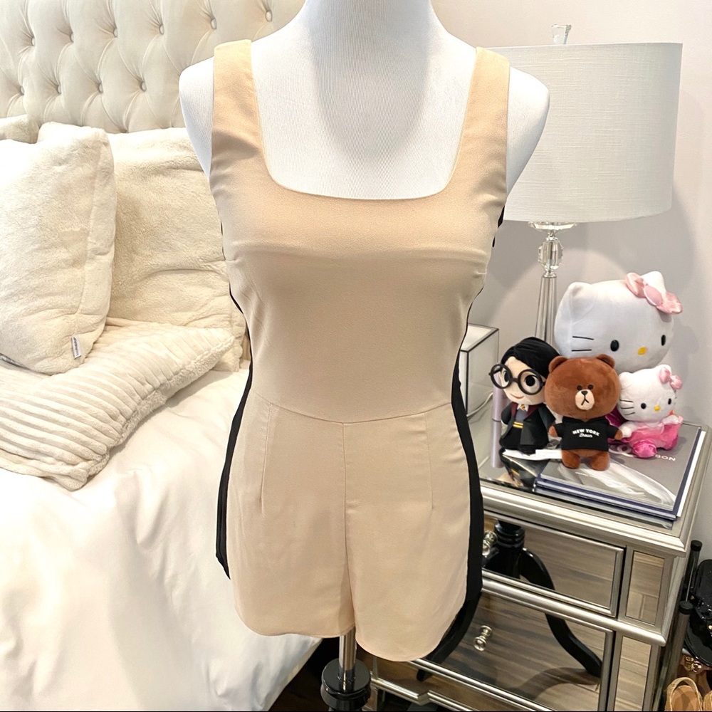 🚫SOLD🚫 Romper with Origami Detailed Back - Picture 2 of 8